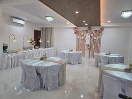 The CLiffhouse Samboan