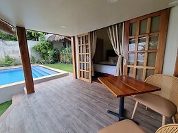 The CLiffhouse Samboan