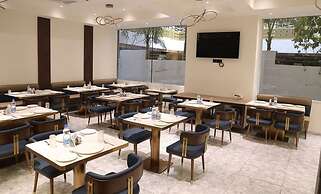 Lords Studio Inn, Jamnagar