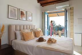 The Orchard Loft a Secluded Suite