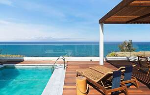 Villa Lara Stylish Retreat With Beach Access