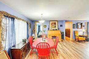 4 Mi to Dtwn Catskill: Mtn-view Home