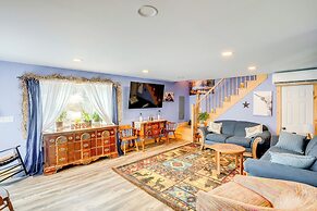 4 Mi to Dtwn Catskill: Mtn-view Home