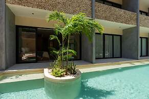 Stylish Tulum Studio Terrace Pool Relax