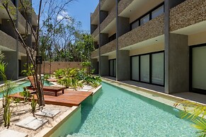 Stylish Tulum Studio Terrace Pool Relax