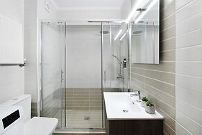 Icon Apartments
