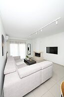 Icon Apartments