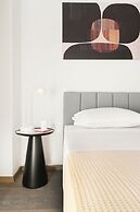 Icon Apartments