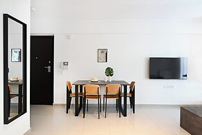 Icon Apartments