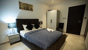 Signature Luxury Suites by Cozy