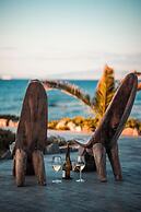 Horizon Luxury Seafront Villa