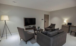 Dejays Homes and Shortlets