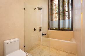 AMARI Uptown Tulum