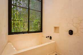 AMARI Uptown Tulum