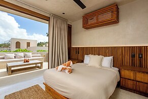 AMARI Uptown Tulum