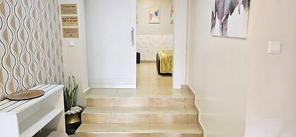 Dekins Homes and Apartments