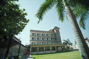 Rani Palace Hotel And Resort