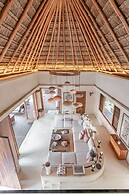 Anana Casa Cantarena Beachfront Meals Included