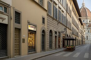 Deservi Luxury Apartments