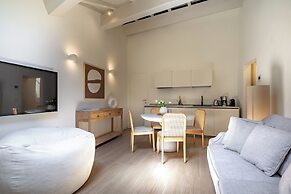 Deservi Luxury Apartments