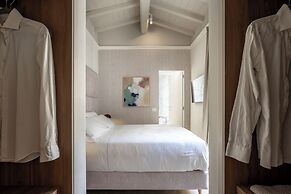 Deservi Luxury Apartments