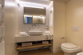 Deservi Luxury Apartments