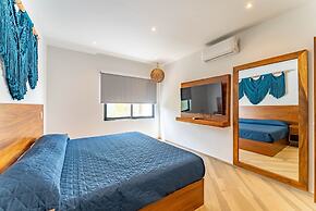 Anana Yaaxlum 105 S Oasis Pool and Jacuzzi