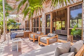Anana Casa Kaab Kaan Rooftop Pool Beachfront