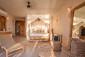 Anana Casa Kaab Kaan Rooftop Pool Beachfront