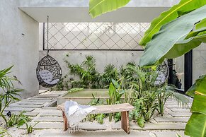 Anana Casa Karmond Luxury Villa With Pool