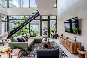 Anana Casa Karmond Luxury Villa With Pool