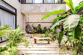 Anana Casa Karmond Luxury Villa With Pool