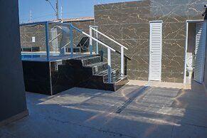 Casa Completa com Piscina e Churrasq pet Friendly