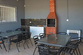 Casa Completa com Piscina e Churrasq pet Friendly