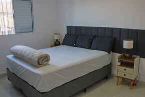 Casa Completa com Piscina e Churrasq pet Friendly