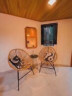 Shangri La Casas e Studios