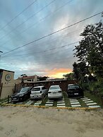 Shangri La Casas e Studios