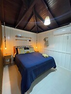Shangri La Casas e Studios