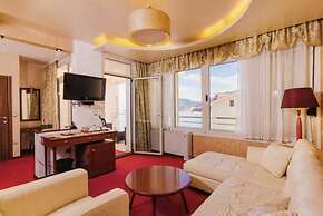 Hotel Meridian