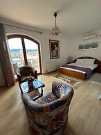 Hotel Meridian