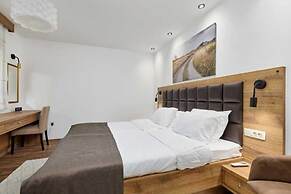 Hotel Meridian