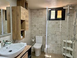 Vista 2-Bedroom Apartment in Batroun