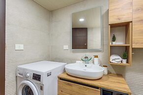 Vista 2-Bedroom Apartment in Batroun
