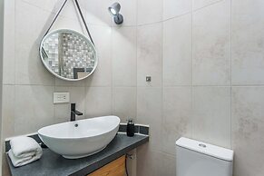Vista 2-Bedroom Apartment in Batroun