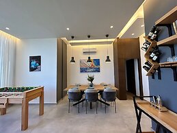 Vista 2-Bedroom Apartment in Batroun