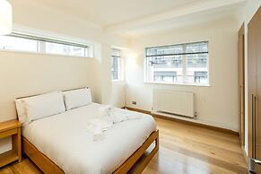 Bright 2-Bed Flat Near St Paul’S