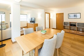 Bright 2-Bed Flat Near St Paul’S