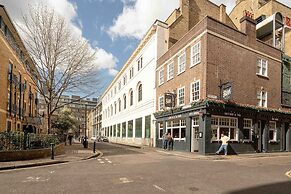 Serene Garden Flat - Steps From Tower Bridge