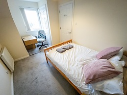 Tranquil 2Bed/2Bath Duplex Falkirk