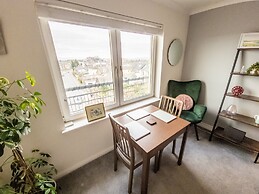 Tranquil 2Bed/2Bath Duplex Falkirk